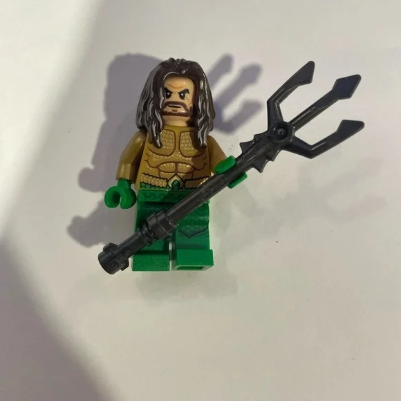 LEGO DC 76085 Aquaman Minifigure Justice League Momoa Superheroes - Genuine - Picture 1 of 2